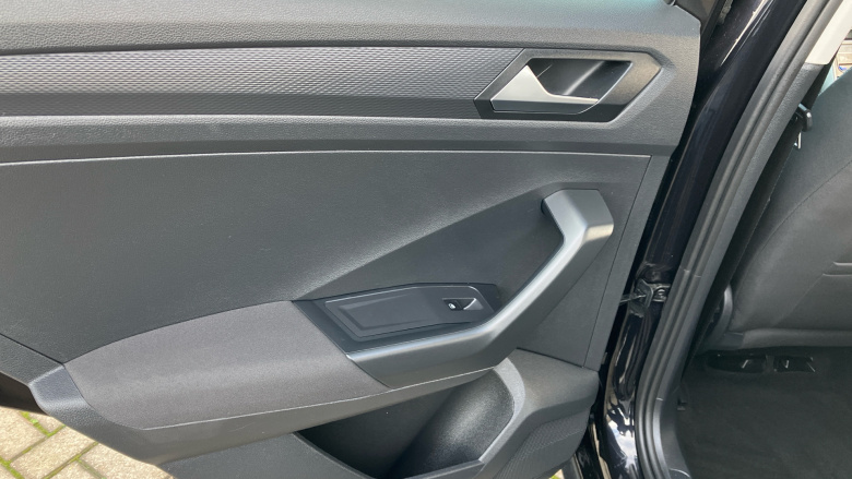 Volkswagen T-Roc 1.0 TSI Life 5dr Petrol Hatchback